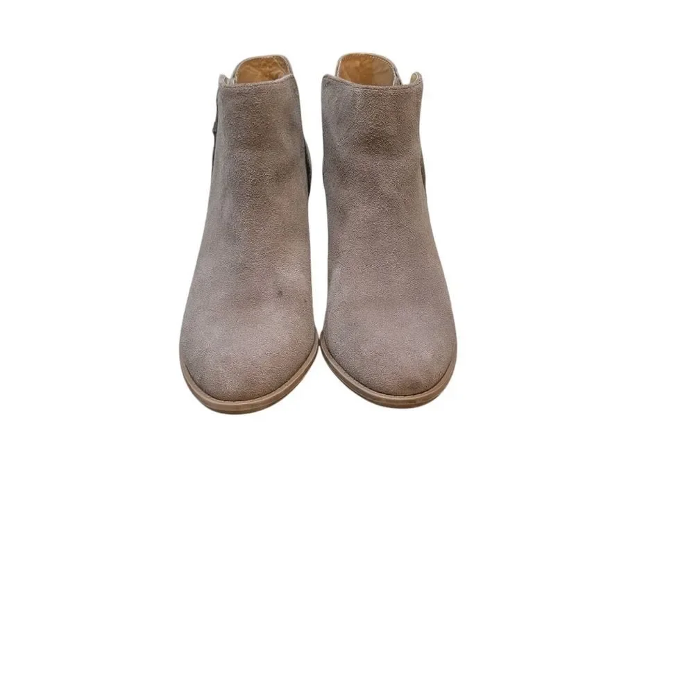 Vionic Anne Suede Leather Ankle Booties. Size 7.5